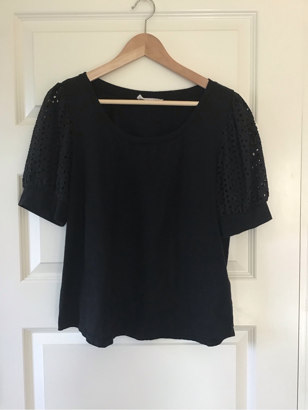 Jane and Delancey Black Eyelet Puff Sleeve Tee